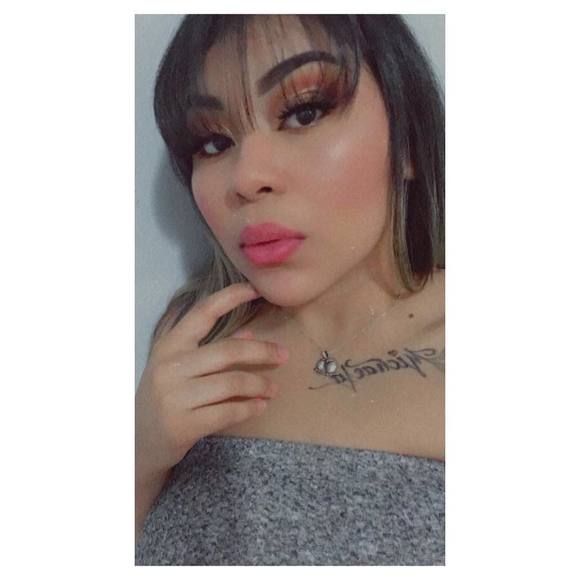 Meet your Posher, Líyn - Picture 1 of 1